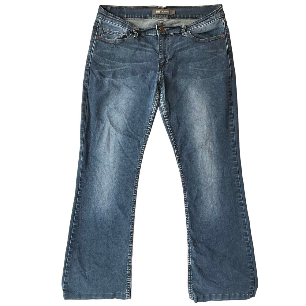 Levi’s 524 Bootcut Women Waxed Denim Flared Jeans Size 13, Blue